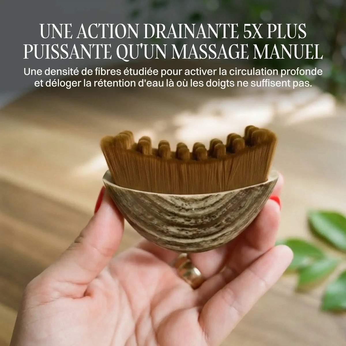 Votre brosse drainante LYMPHORA™ avec son etui